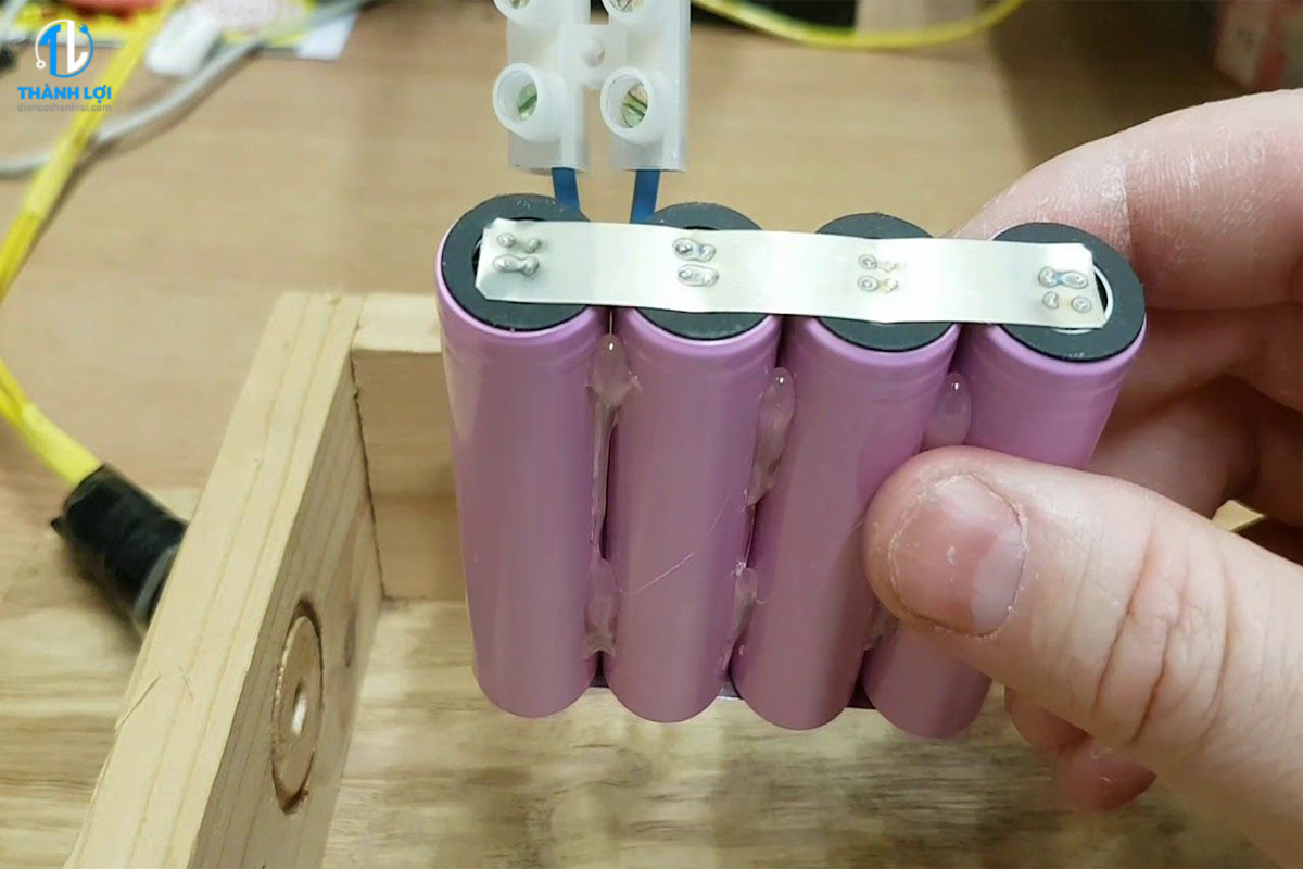 đóng cell pin